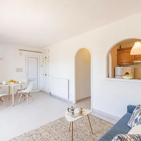 Green Park Apartment